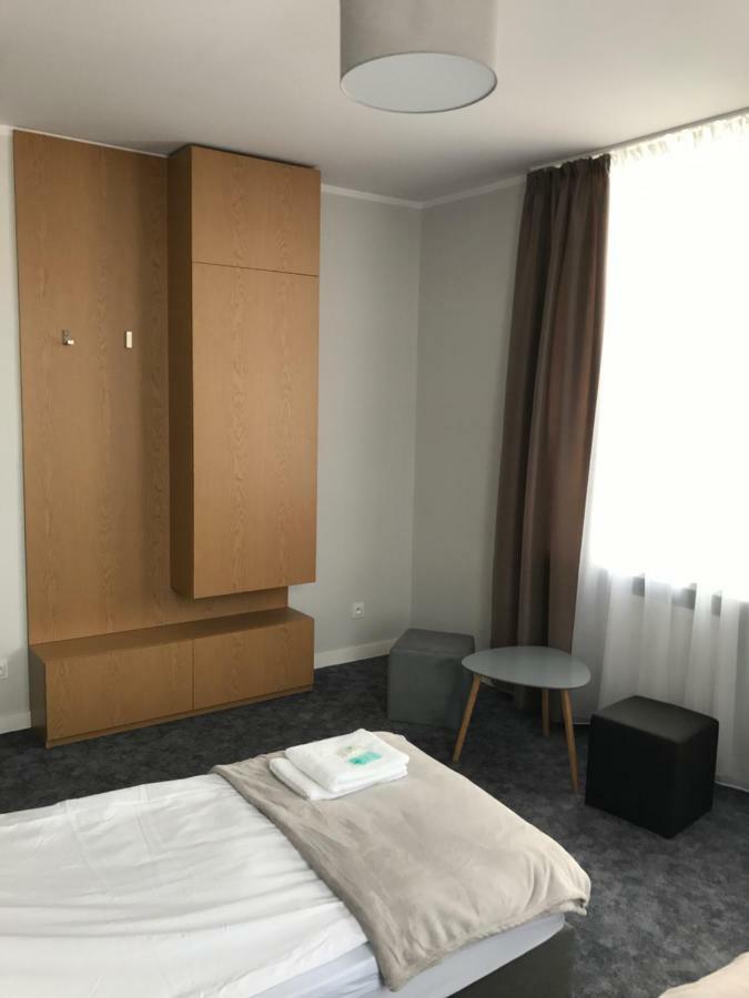 7 Rooms Mtp Познань Экстерьер фото