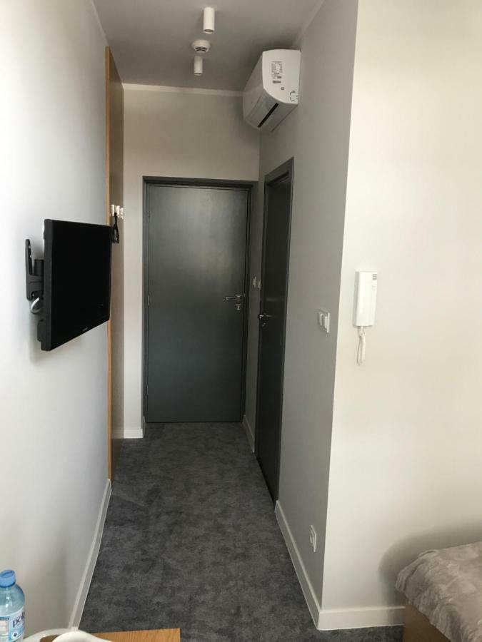 7 Rooms Mtp Познань Экстерьер фото