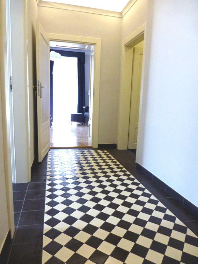 7 Rooms Mtp Познань Экстерьер фото